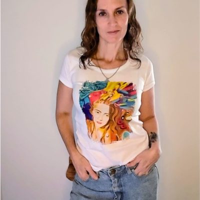 Remera “Susurros entre plumas”